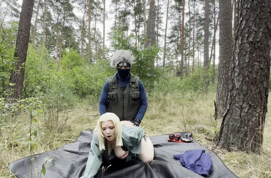 Forbidden Shinobi Pleasure: Kakashi & Tsunade in Authentic Naruto Cosplay!