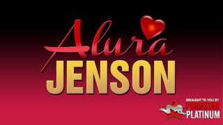 Sexy Blondes Alura Jenson & Kiki Daire Eat Each Other’s Cunts