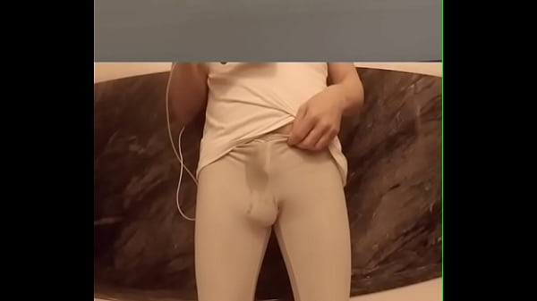 I couldn’t hold it – wetting myself in gym outfit – front view and POV